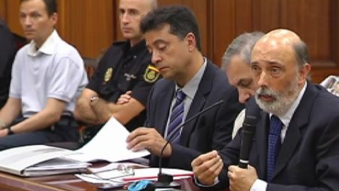 Etxebarría: "Esos niños han sido quemados en esa hoguera" Etxebarría: "Esos niños han sido quemados en esa hoguera"