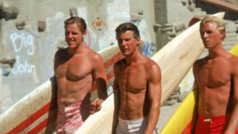 La ola de verano... 'Ésta es la grande'. Surfeando con Carpenter, Millius y Temboury La ola de verano... 'Ésta es la grande'. Surfeando con Carpenter, Millius y Temboury