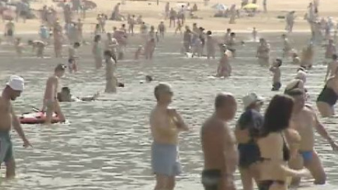 Las altas temperaturas agobian Canarias Las altas temperaturas agobian Canarias