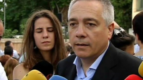 Pere Navarro confía en la inocencia de la gerente del PSC Pere Navarro confía en la inocencia de la gerente del PSC