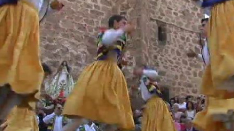 Anguiano celebra la Danza de los Zancos Anguiano celebra la Danza de los Zancos