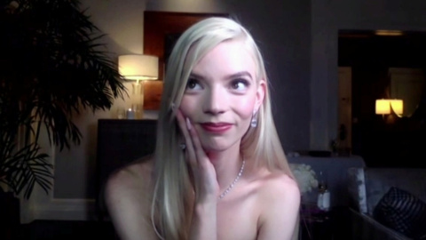 Anya Taylor-Joy, ganadora del premio a la mejor interpretación en una miniserie o película hecha para televisión por "The Queen's Gambit" Anya Taylor-Joy, ganadora del premio a la mejor interpretación en una miniserie o película hecha para televisión por "The Queen's Gambit"
