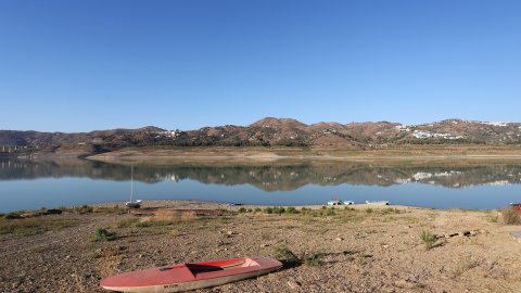 09/08/2022 El pantano de La Viñuela situado en el término de Vélez Málaga se acerca a sus cifras mínimas históricas donde el embalse se encuentra al 12% de su capacidad 09/08/2022 El pantano de La Viñuela situado en el término de Vélez Málaga se acerca a sus cifras mínimas históricas donde el embalse se encuentra al 12% de su capacidad