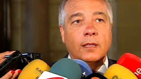 Pere Navarro: "Chacón continuará colaborando con el partido" Pere Navarro: "Chacón continuará colaborando con el partido"