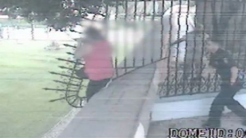 Un Policía evita el suicidio de una mujer en Cartagena Un Policía evita el suicidio de una mujer en Cartagena