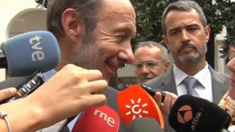 Rubalcaba: "Susana Díaz es la auténtica fuerza del sur" Rubalcaba: "Susana Díaz es la auténtica fuerza del sur"