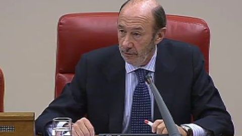 Rubalcaba conoce en el Congreso que la juez Alaya pretende imputar a Chaves y Griñán Rubalcaba conoce en el Congreso que la juez Alaya pretende imputar a Chaves y Griñán