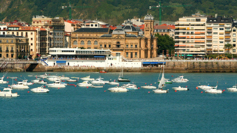 Fotografía de la ciudad de San Sebastián (Donosti). Fotografía de la ciudad de San Sebastián (Donosti).