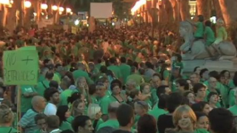 Una marea verde contra el trilingüismo de Bauzá inunda las calles de Mallorca Una marea verde contra el trilingüismo de Bauzá inunda las calles de Mallorca