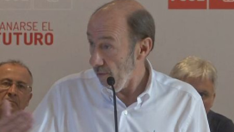 Rubalcaba: "El Gobierno del PP ha perdido la mayoría social" Rubalcaba: "El Gobierno del PP ha perdido la mayoría social"