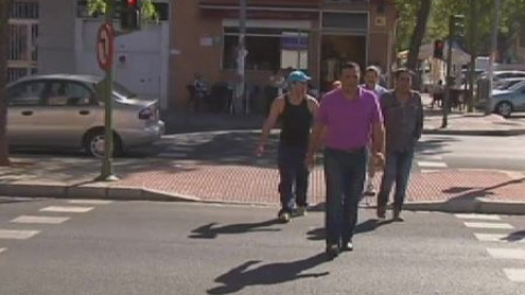 Los conductores rechazan las multas a los peatones que hayan bebido Los conductores rechazan las multas a los peatones que hayan bebido