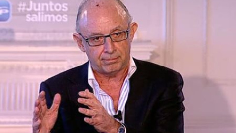 Montoro: "El año que viene los españoles dirán adiós a la crisis económica" Montoro: "El año que viene los españoles dirán adiós a la crisis económica"