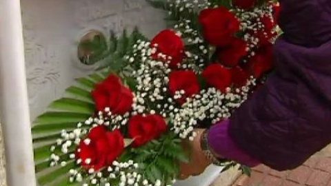 Flores para el recuerdo de los que ya no están Flores para el recuerdo de los que ya no están