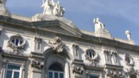 El Gobierno estudiará la sentencia que anulaba su indulto sobre un kamikaze El Gobierno estudiará la sentencia que anulaba su indulto sobre un kamikaze