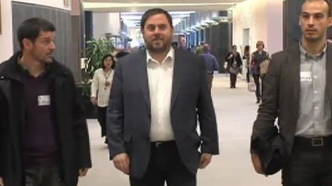 Junqueras amenaza al Gobierno con parar la economía catalana una semana Junqueras amenaza al Gobierno con parar la economía catalana una semana