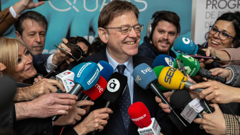 El president de la Generalitat valenciana, Ximo Puig, en declaraciones a los medios. EFE/ Biel Aliño El president de la Generalitat valenciana, Ximo Puig, en declaraciones a los medios. EFE/ Biel Aliño