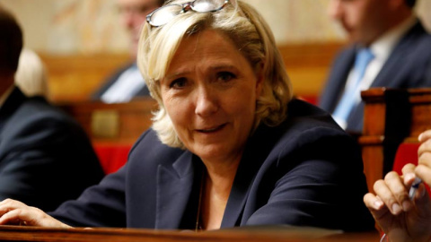 Marine Le Pen en la Asamblea Nacional francesa. (CHARLES PLATIAU) Marine Le Pen en la Asamblea Nacional francesa. (CHARLES PLATIAU)