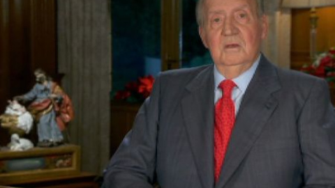 Don Juan Carlos: "Quiero transmitiros como Rey de España mi determinación de continuar" Don Juan Carlos: "Quiero transmitiros como Rey de España mi determinación de continuar"