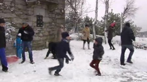 La nieve tiñe de blanco la Navidad gallega La nieve tiñe de blanco la Navidad gallega