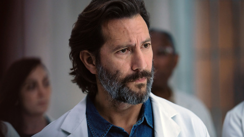 En la escena de 'The Passage', Henry Ian Cusick. En la escena de 'The Passage', Henry Ian Cusick.
