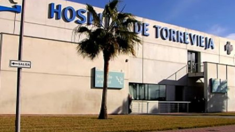 Una mujer suiza con problemas mentales mata a su bebé enfermo en Torrevieja Una mujer suiza con problemas mentales mata a su bebé enfermo en Torrevieja
