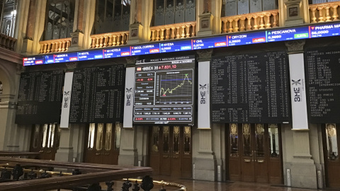 Vista general del parqué de la Bolsa de Madrid. EFE/ Vega Alonso Del Val Vista general del parqué de la Bolsa de Madrid. EFE/ Vega Alonso Del Val