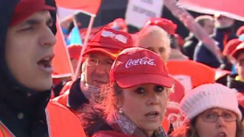 Los trabajadores de Coca-Cola se manifiestan contra el ERE Los trabajadores de Coca-Cola se manifiestan contra el ERE