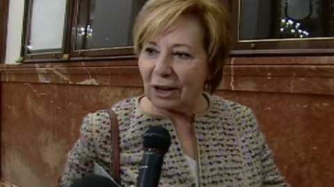 Celia Villalobos: "No nos gusta que nos pidan ser traidores, queremos dar la cara" Celia Villalobos: "No nos gusta que nos pidan ser traidores, queremos dar la cara"