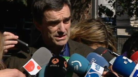 El Gobierno vasco pide a ETA que reflexiones sobre las consecuencias de "dilatar" su final El Gobierno vasco pide a ETA que reflexiones sobre las consecuencias de "dilatar" su final