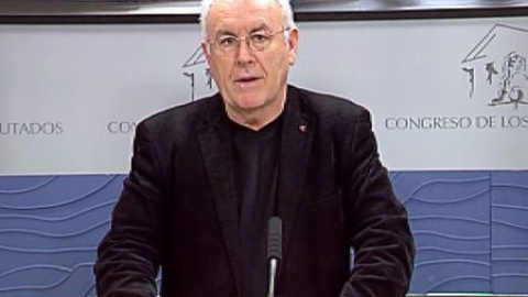 Cayo Lara: "El desarme no puede ser una entrega por fascículos" Cayo Lara: "El desarme no puede ser una entrega por fascículos"