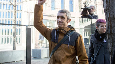 Roger Español, després de declarar com a investigat. EFE / MARTA PÉREZ Roger Español, després de declarar com a investigat. EFE / MARTA PÉREZ