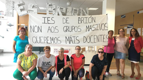 8/8/22 Protesta, en 2018, en el IES de Brión, cuando docentes y alumnado organizaron un cierre para denunciar la falta de profesorado