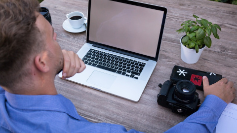 Un autónomo trabaja desde casa. Foto: Pixabay Un autónomo trabaja desde casa. Foto: Pixabay
