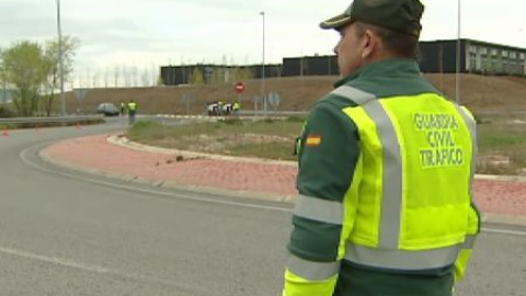 La DGT refuerza los controles de velocidad en carreteras secundarias La DGT refuerza los controles de velocidad en carreteras secundarias