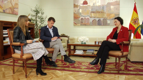 Ana Pardo de Vera y Manuel Sánchez entrevistan a la ministra de Trabajo, Magdalena Valerio Ana Pardo de Vera y Manuel Sánchez entrevistan a la ministra de Trabajo, Magdalena Valerio