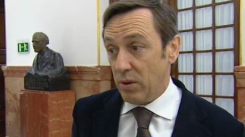 Rafael Hernando: "Los pactos entre perdedores para repartirse el poder tienen mala solución" Rafael Hernando: "Los pactos entre perdedores para repartirse el poder tienen mala solución"