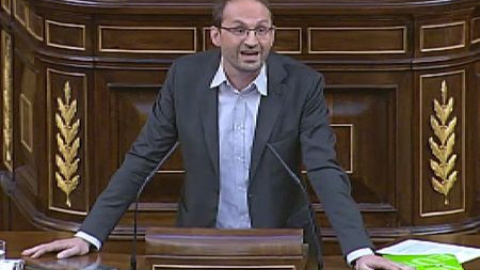 Joan Herrera: "Quién rompe España es quién rescata bancos y abandona gente" Joan Herrera: "Quién rompe España es quién rescata bancos y abandona gente"