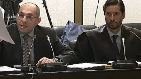 Se suspende el juicio a Elpidio Silva tras la petición de recusación al Tribunal Se suspende el juicio a Elpidio Silva tras la petición de recusación al Tribunal