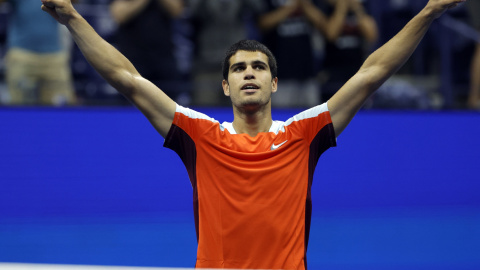 6/9/22 El tenista murciano Carlos Alcaraz tras derrotar a Marin Cilic en el US Open 2022, a 6 de septiembre de 2022. 6/9/22 El tenista murciano Carlos Alcaraz tras derrotar a Marin Cilic en el US Open 2022, a 6 de septiembre de 2022.