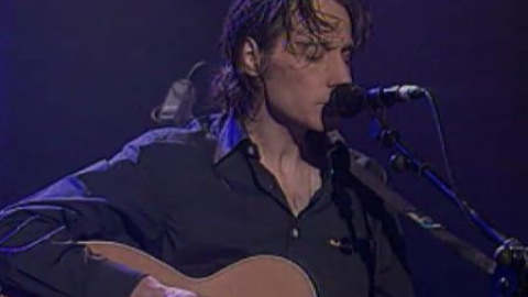 El documental sobre Antonio Vega 'Tu voz entre otras mil' se estrenará dentro del ciclo Documenta Madrid El documental sobre Antonio Vega 'Tu voz entre otras mil' se estrenará dentro del ciclo Documenta Madrid