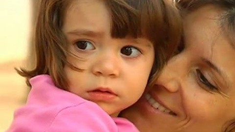 Aumentan las mujeres españolas que afrontan la maternidad en solitario Aumentan las mujeres españolas que afrontan la maternidad en solitario