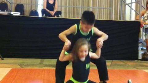 Campeones de salsa a los seis años Campeones de salsa a los seis años