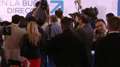 "Tropezón" de Cañete durante un mitin en Alicante "Tropezón" de Cañete durante un mitin en Alicante