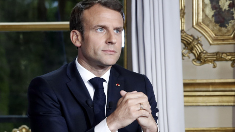 16/04/2019.- El presidente francés, Emmanuel Macron, se dirige a la nación francesa en un mensaje televisivo desde el palacio del Elíseo en París (Francia). / EFE 16/04/2019.- El presidente francés, Emmanuel Macron, se dirige a la nación francesa en un mensaje televisivo desde el palacio del Elíseo en París (Francia). / EFE
