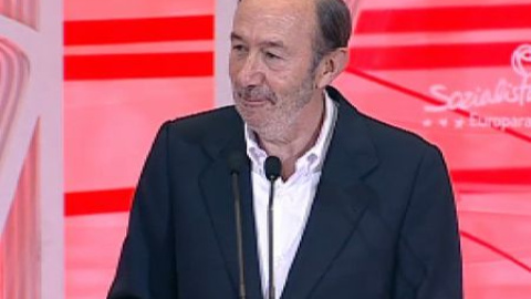 Rubalcaba pide el voto para frenar a la extrema derecha Rubalcaba pide el voto para frenar a la extrema derecha