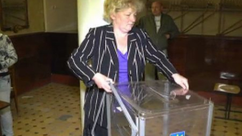 El este de Ucrania dice "si" a la independencia en el referendum secesionista El este de Ucrania dice "si" a la independencia en el referendum secesionista