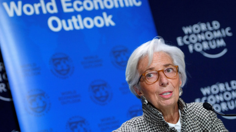 La directora gerente del Fondo Monetario Internacional (FMI), Christine Lagarde, ofrece una rueda de prensa en Davos (Suiza)ueden generar "graves vulnerabilidades financieras". EFE/ Laurent Gillieron La directora gerente del Fondo Monetario Internacional (FMI), Christine Lagarde, ofrece una rueda de prensa en Davos (Suiza)ueden generar "graves vulnerabilidades financieras". EFE/ Laurent Gillieron