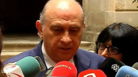 Fernández Díaz: "Las denuncias contra tuits antisemitas nos permitirán limpiar la Red" Fernández Díaz: "Las denuncias contra tuits antisemitas nos permitirán limpiar la Red"