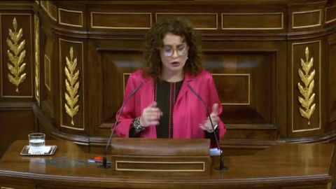 Montero: "No hay ningún guiño al independentismo en estos Presupuestos" Montero: "No hay ningún guiño al independentismo en estos Presupuestos"
