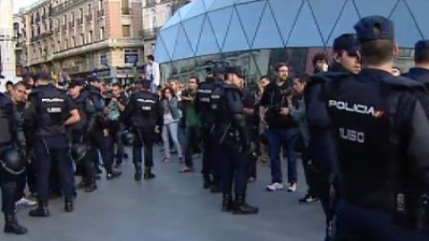 Gran despliegue policial en Madrid para controlar una manifestación okupa Gran despliegue policial en Madrid para controlar una manifestación okupa